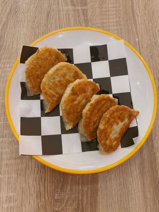 煎饺pan-fried dumplings 5pc